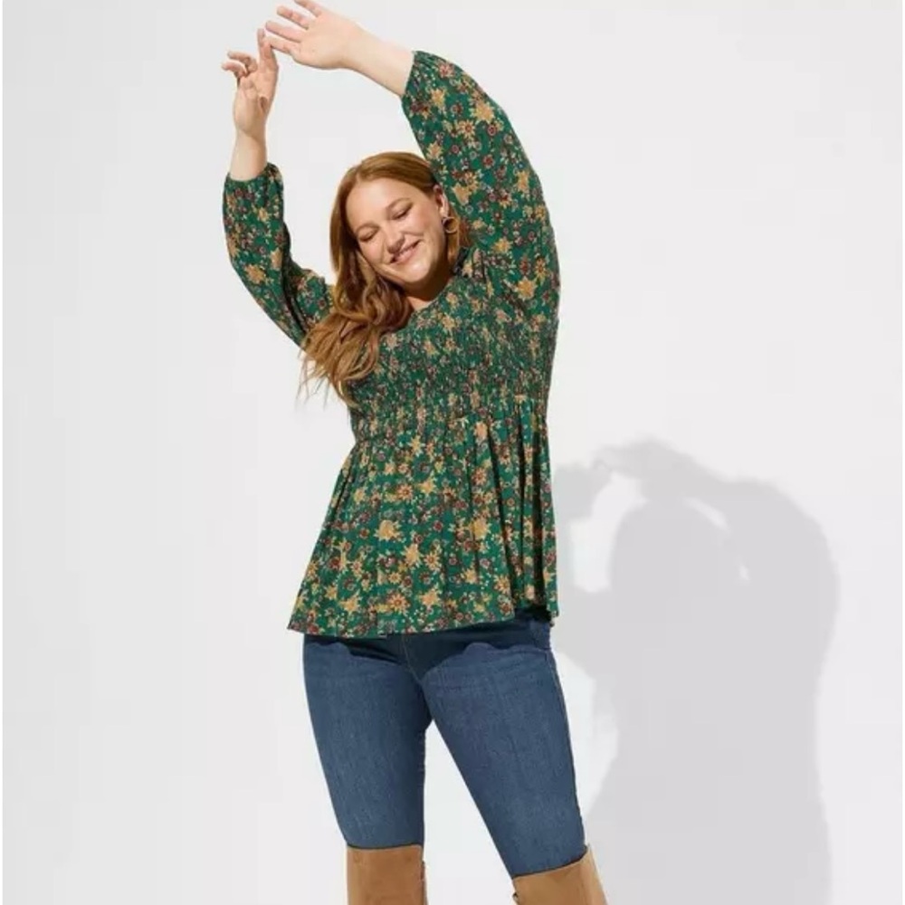 Torrid green smocked peplum long sleeve blouse - Picture 2 of 10
